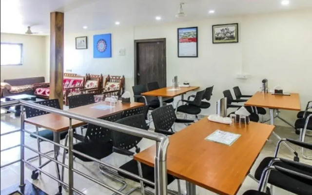 Hotel Guestinn Residency