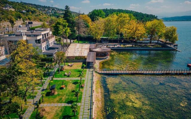 Del Lago Luxury Hotel By Saraçoğlu
