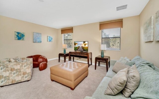 1471rolling 6 Bedroom Villa