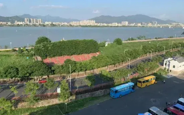 Chaozhou Xiangyuan Meisu(Chaozhou West Lake Store)