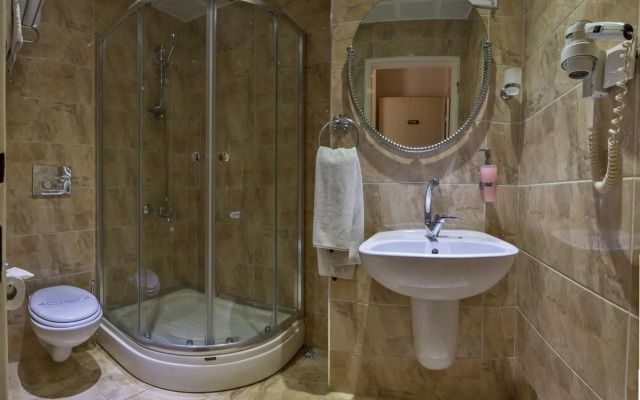 Fuar Hotel