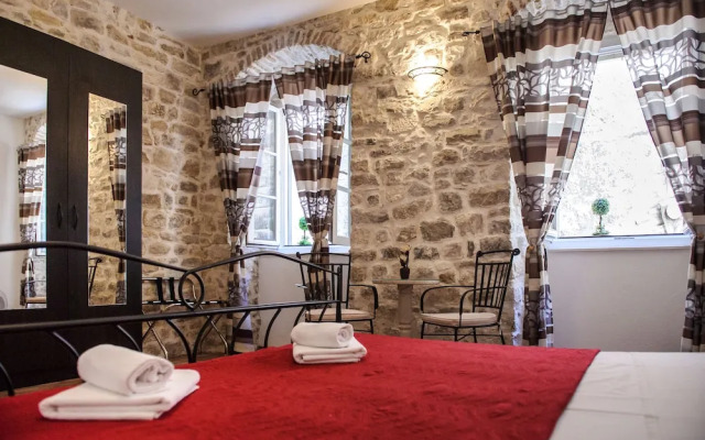 Apartment Peristil Aurea