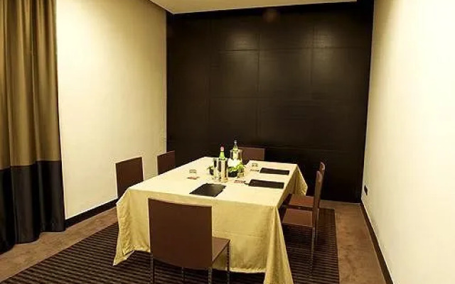 H2C Hotel Napoli