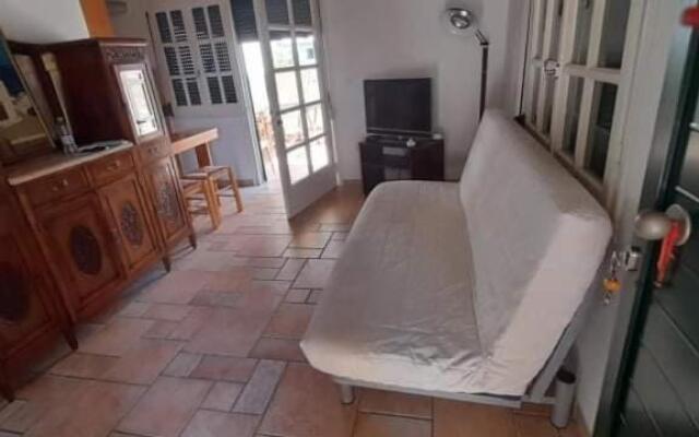 Soile Georgia-House