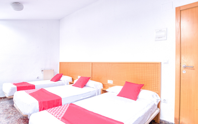 OYO Hostal Nova Picanya