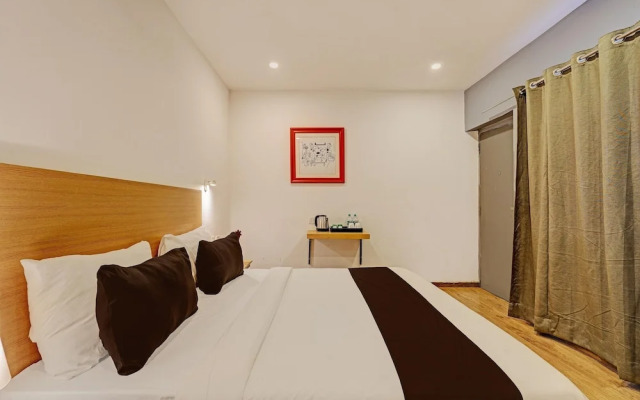 Spacious Comfort Stays at Ramamurthy Nagar