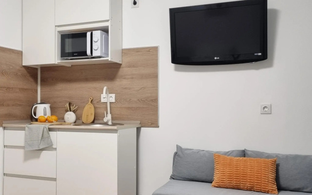 YOUR apartment is on 14 Mezentseva Street