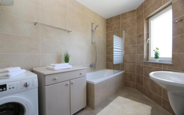 Apartment Soline Cove
