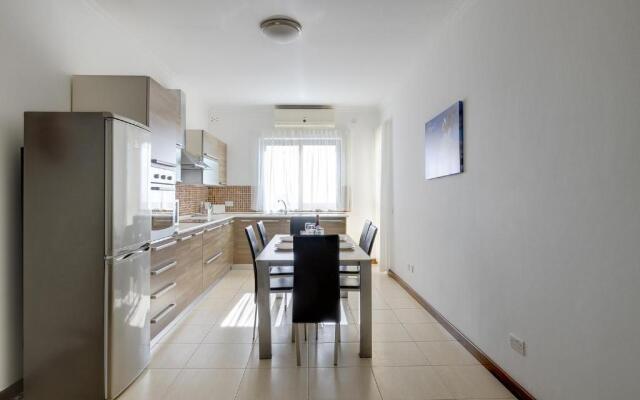 Modern 3BR Apartment in the Centre of Sliema