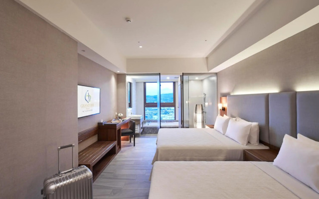 Grand Bay Resort