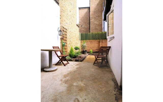 Cosy and Quiet 1BR Flat in Trendy East London