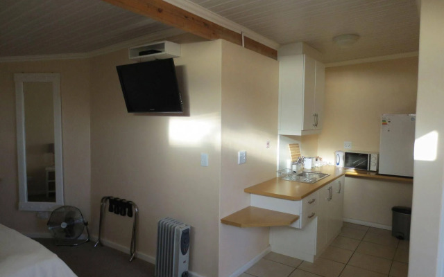 Masada Guest House B&B