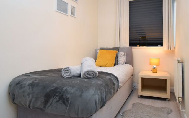 Chique Properties - Forrabury House