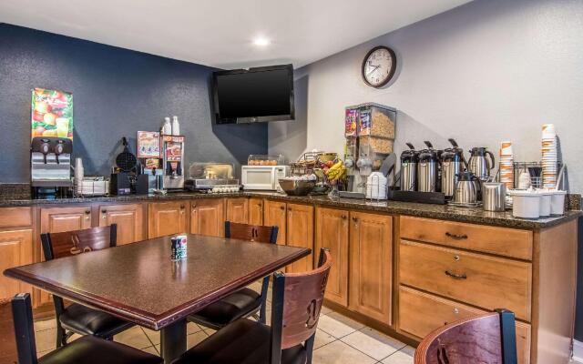 Quality Inn Atlanta Airport - Central