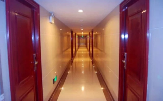 Aohua International Apartment Hotel