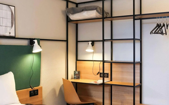 Ibis Evry-Courcouronnes