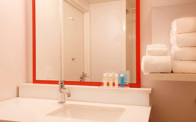 Hampton Inn Pennsville