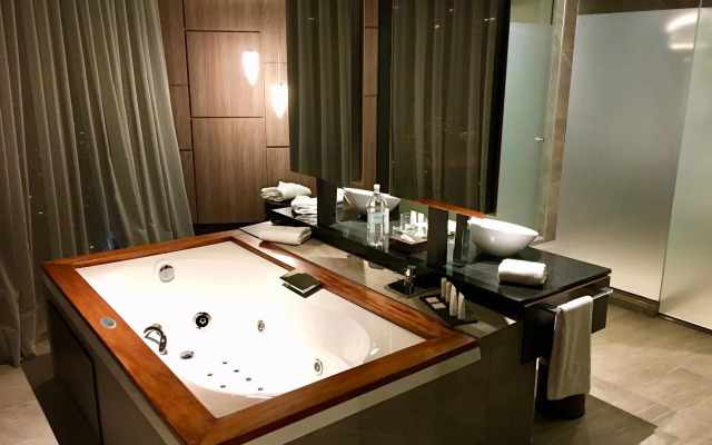 ICON Hotel