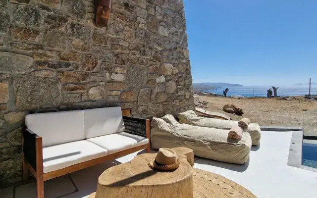 MvibesMykonos homes and studios