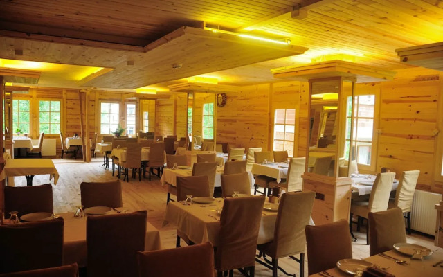 Ahsap Loya Hotel