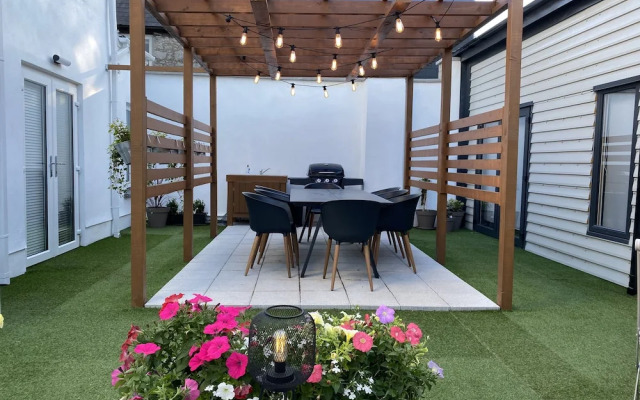 Macs Townhouse