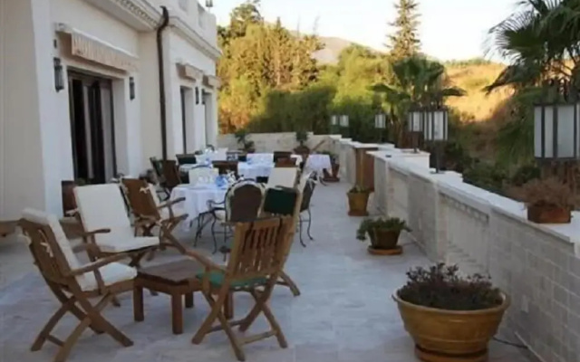 Hotel Villarocamar