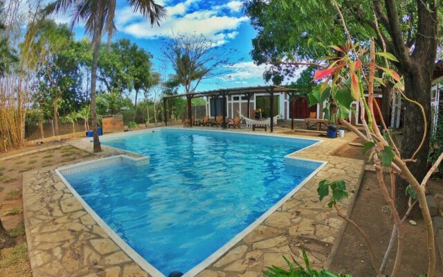 Isla Encantada (Enchanted Isle)