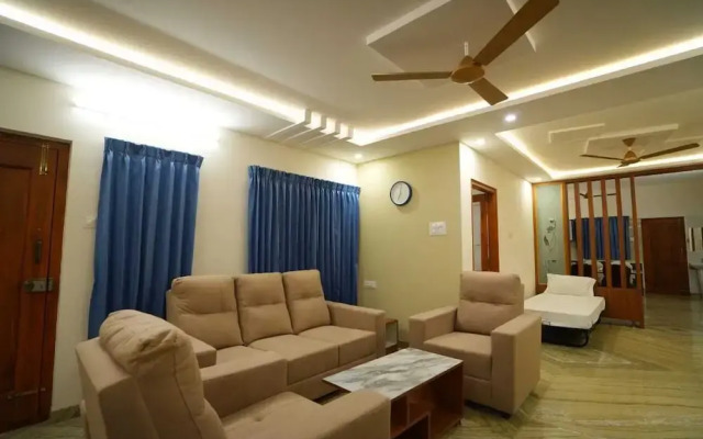 Trimukha homestay