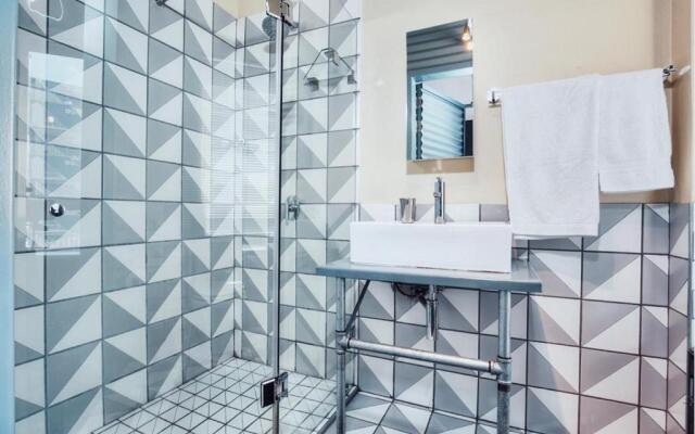 Cozy, Modern Living in Maboneng: Artison Lofts 105