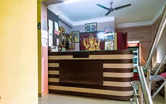 Trinayani Stay - 3 min Walk to Temple