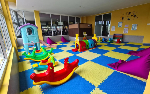 Grand Sunshine Resort & Convention