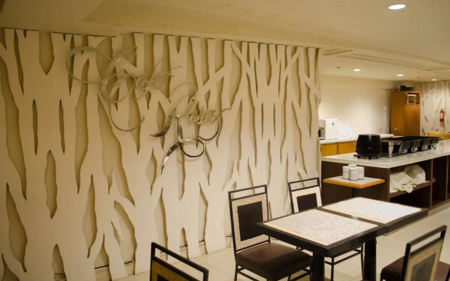 Hotel Tavern Surigao