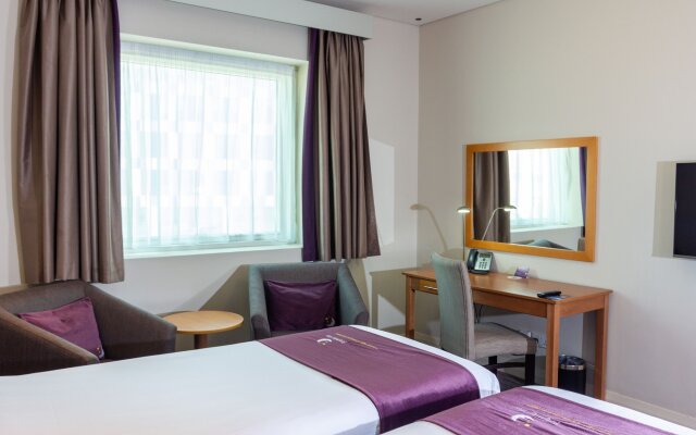 Premier Inn Abu Dhabi Int Airport