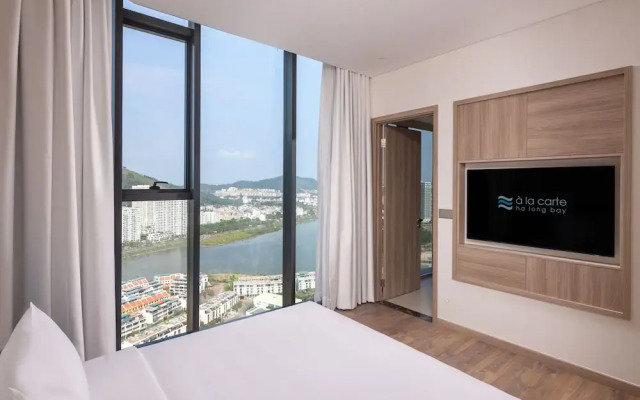 A La Carte Ha Long Bay Residence