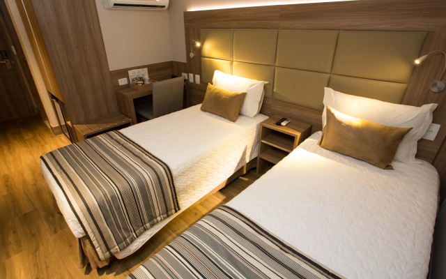 Petit Rio Hotel