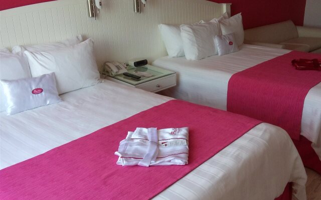 Cyan Cancun Resort Spa