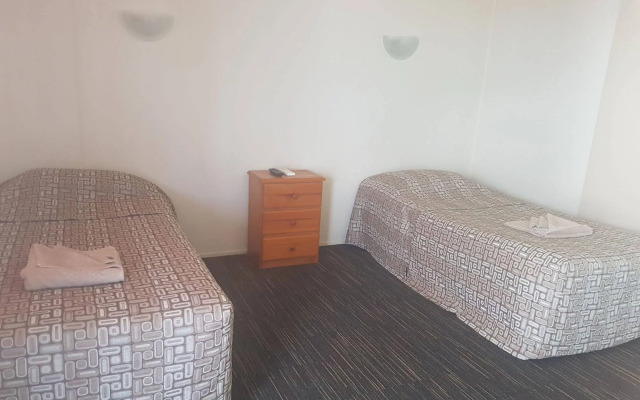 Monto Colonial Motor Inn
