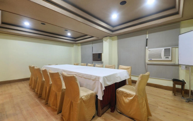 Collection O 4793 Hotel President