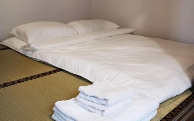 Yiyi Homestay