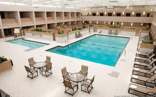 Doubletree by Hilton Bloomington - Minneapolis South