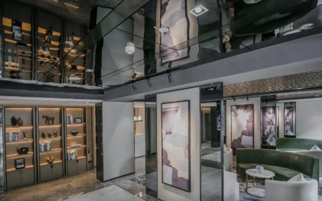 Joy Hotel