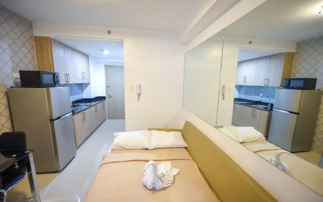 USP Suites at Shore Residences