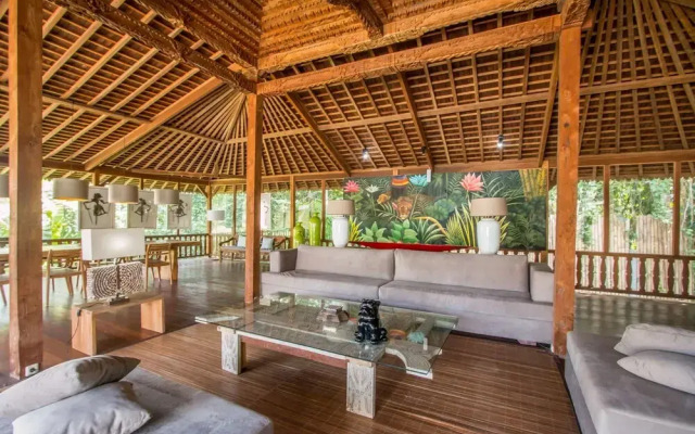 Cendana Villas-5Bedroom Private Pool