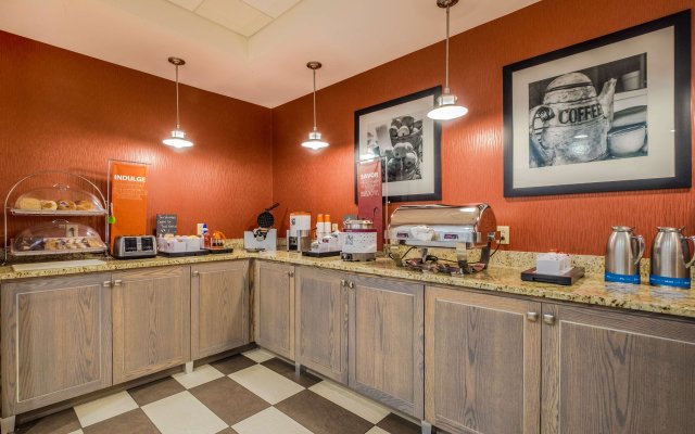 Hampton Inn Freeport/Brunswick