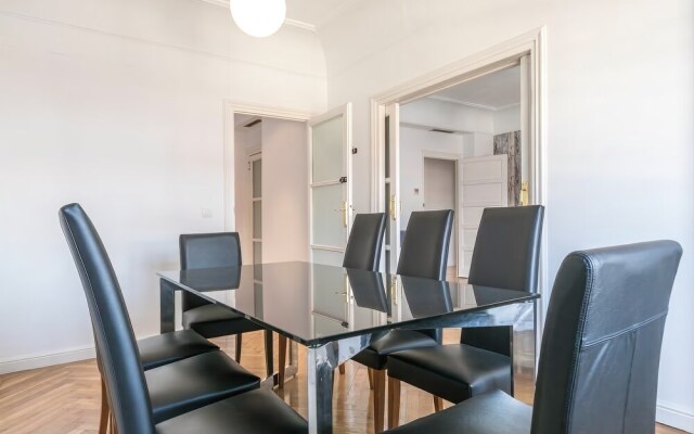 HOMEABOUT LUXURY GRAN VÍA House