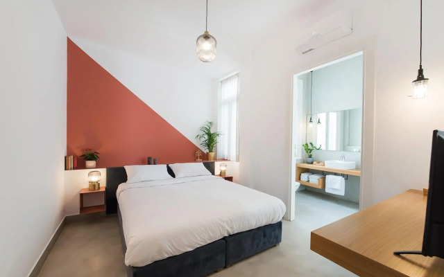 MONK Monastiraki Suites