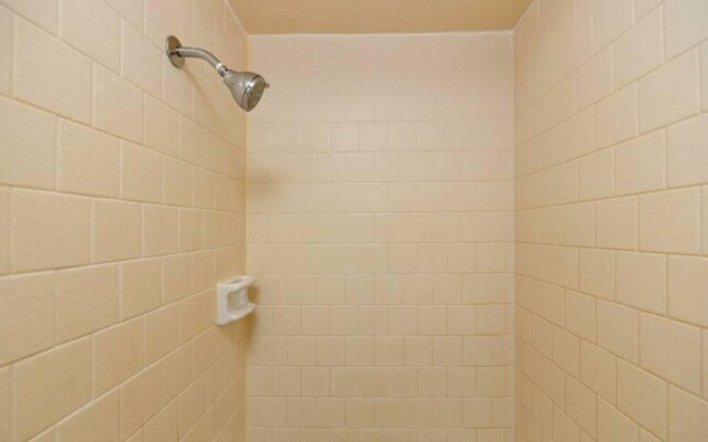 Papakea D-204 by Maui Life Realty