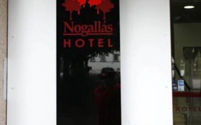 Hotel Restaurante Nogallás