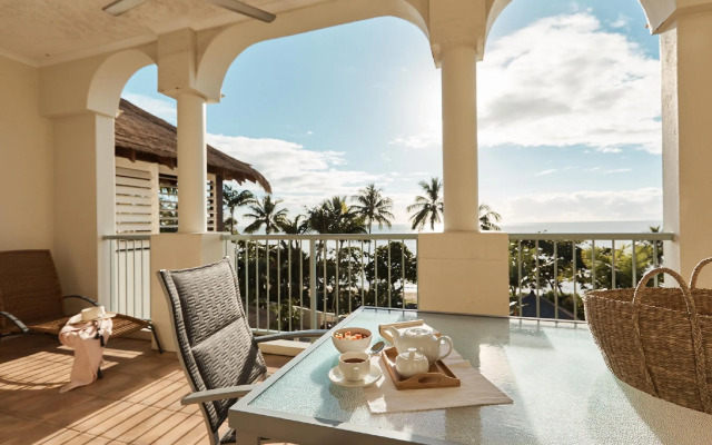 Sea Change Beachfront Apartments