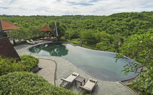 Langon Bali Resort
